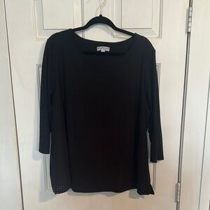 Kim Rogers Curvy Black top size 1x